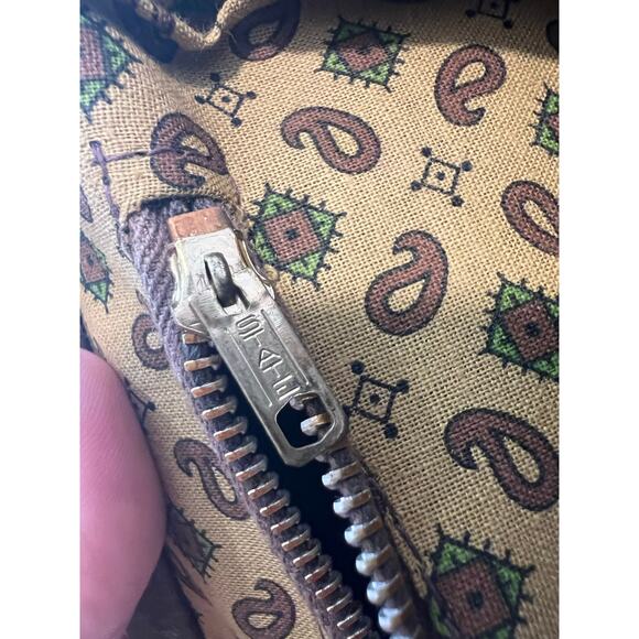 Vintage Leather Handbag with Gold Hardware Paisley Interior SG - Picture 7 of 9